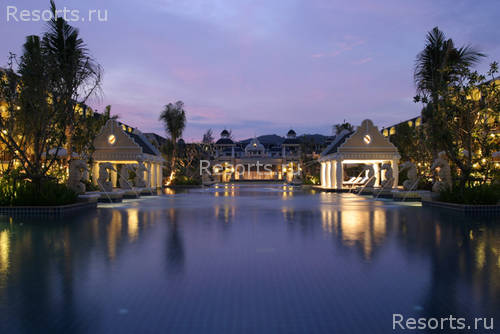 Phuket Graceland Resort & Spa 
